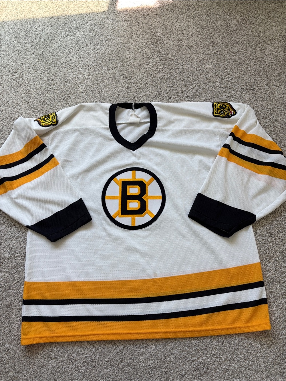 Men's White & Gold Hockey Jersey